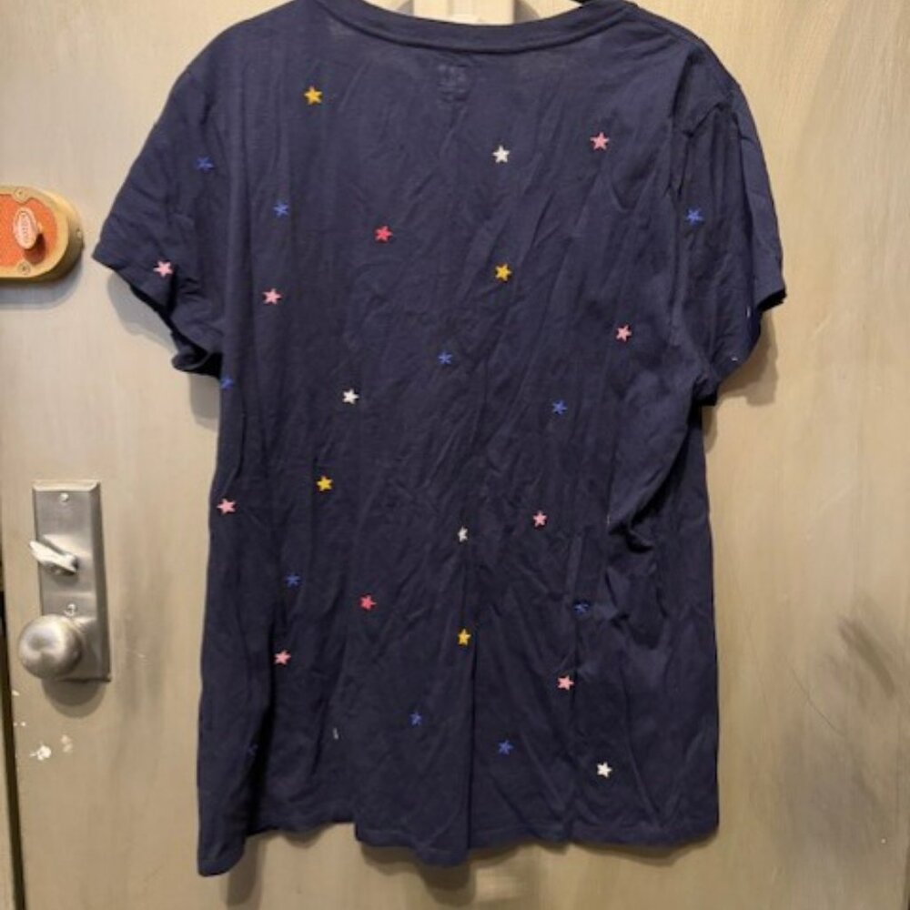 GAP Vintage Embroidered Star V-Neck T-Shirt - NWOT - Picture 15 of 16